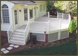 Natural Granite Deck with Aluminum Rails in River Lake Colony